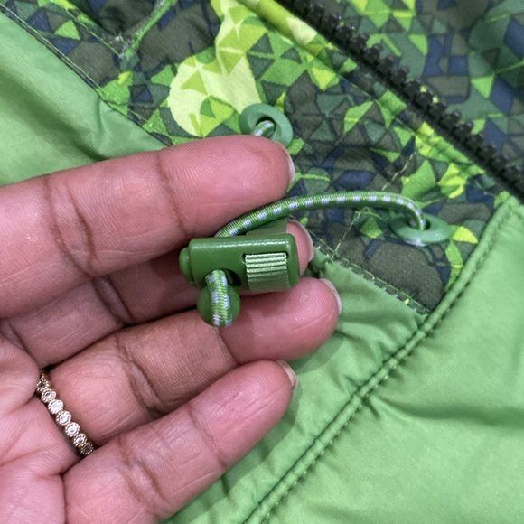 L.L. Bean Green gray printed kids zip Jacket w/ detachable hood sz large 6X/7 - Picture 8 of 12